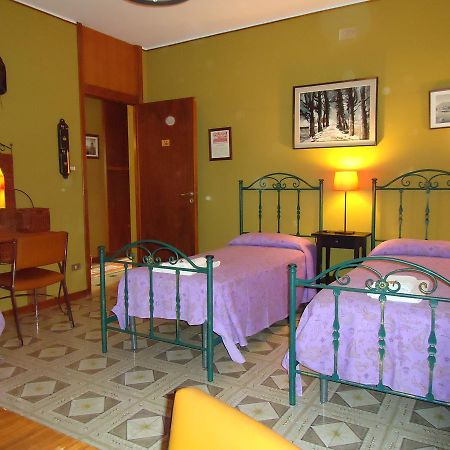 ホテル Casa Riccio パレルモ エクステリア 写真