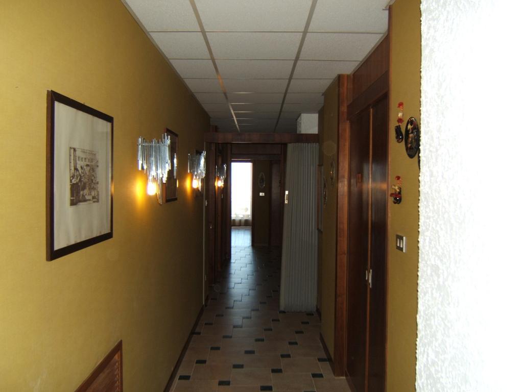 ホテル Casa Riccio パレルモ エクステリア 写真
