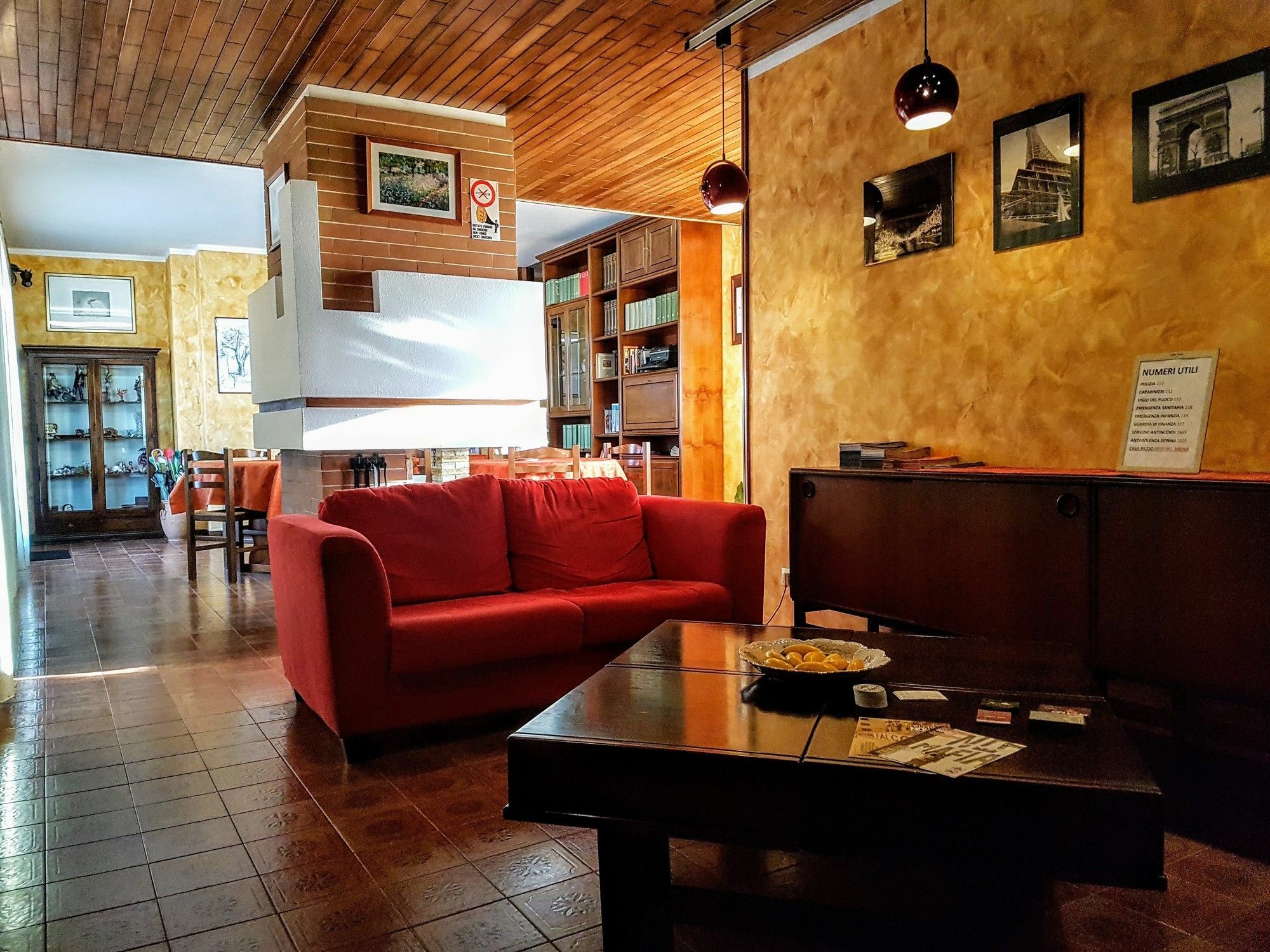 ホテル Casa Riccio パレルモ エクステリア 写真